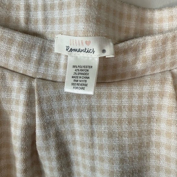 Urban Romantics Tan & White Gingham Skort – Size Medium - Picture 3 of 4